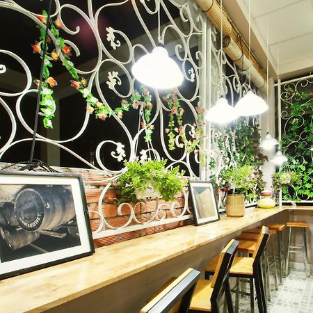 Bui Vien Hostel Ho Chi Minh City Bagian luar foto